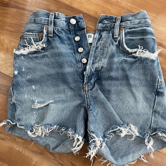 Agolde Dee Short in “ricochet” - Picture 1 of 3